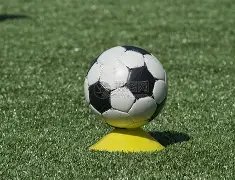 国足东亚杯,首战告负日,东亚杯首秀,2026世界杯,世界杯赛程,参赛球队,比赛亮点,体育动态