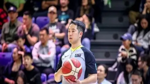 滕哈格评价：上半场佳作，射门环节需加强